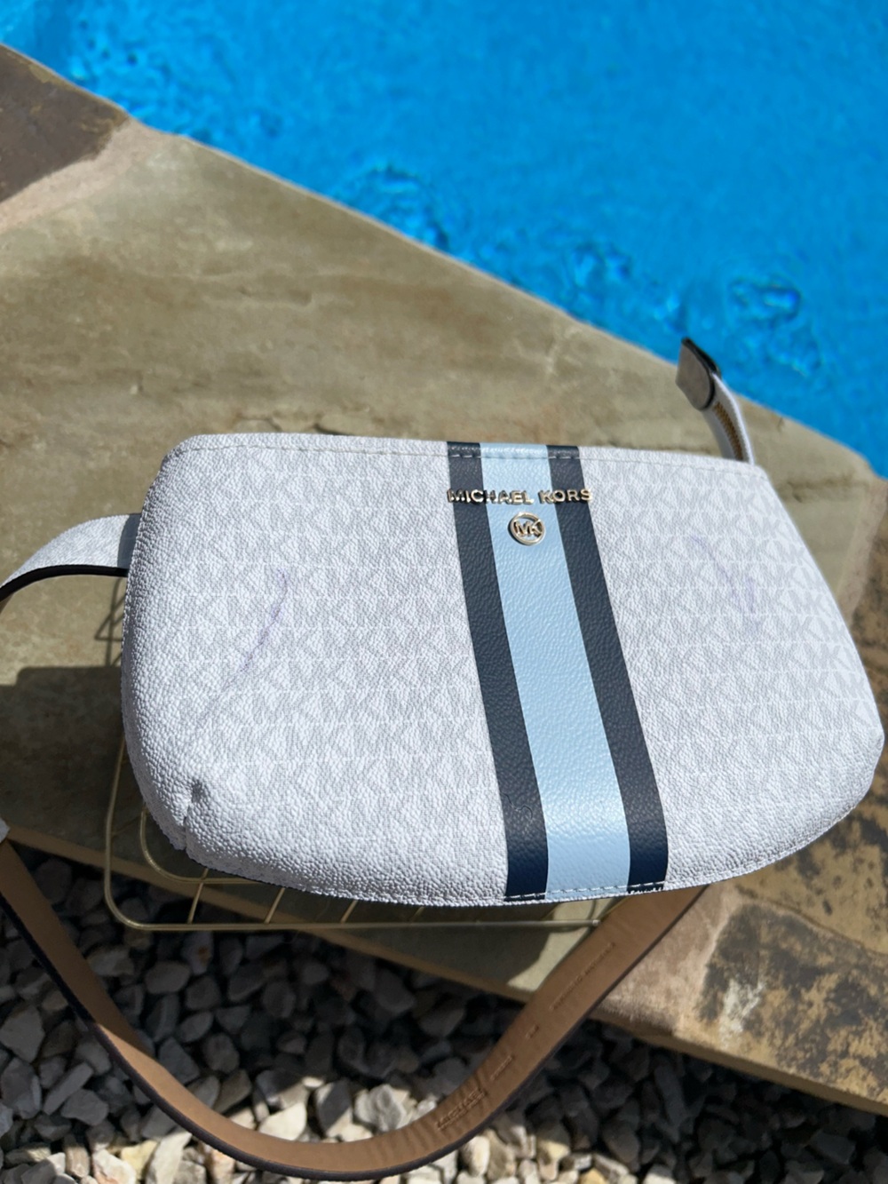 Michael Kors Belt Bag - Picture 2 of 13